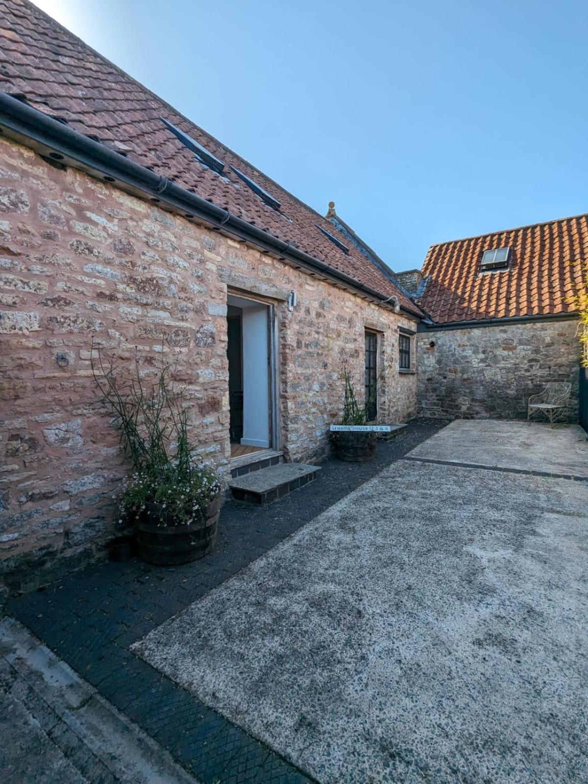 Regilbury Court, Grooms House Redhill  Exteriör bild